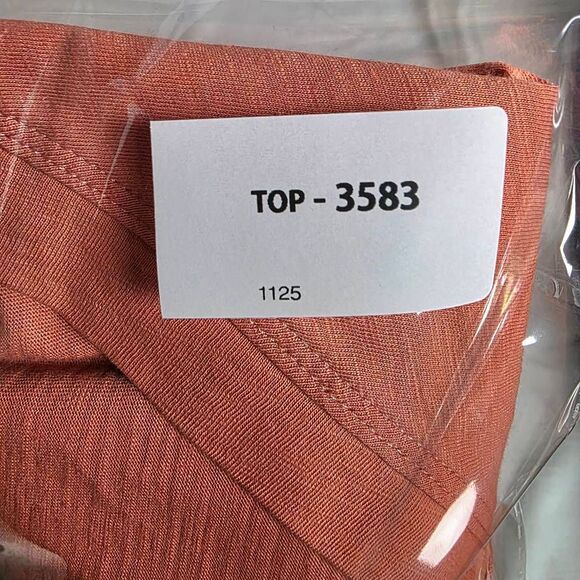 24/7 by Maurices Coral Cotton V-Neck Tee L - Picture 7 of 7